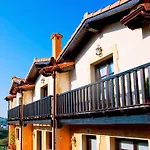 Apartamentos Santillana Del Mar *