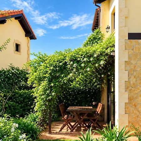 Apartamentos Santillana Del Mar Apartment